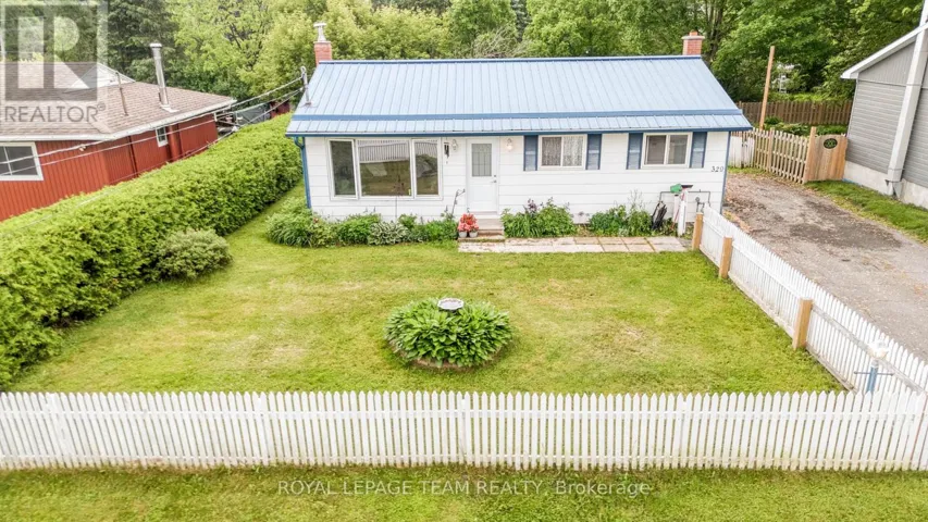 329 WYLIE STREET, Mississippi Mills, Ontario K0A1A0