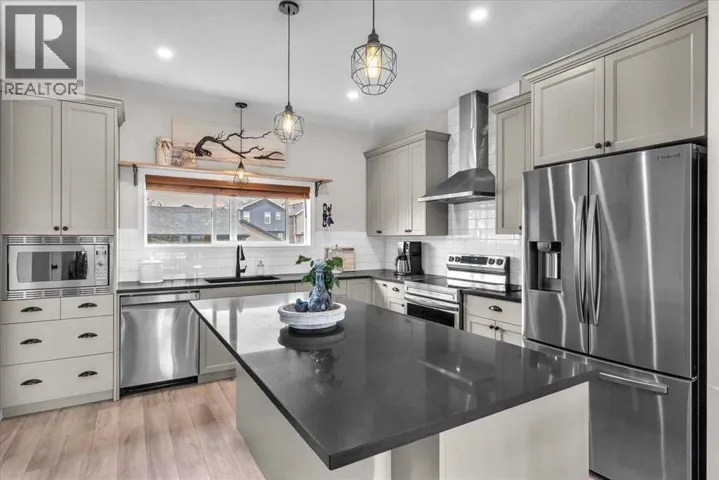70 Haskayne Drive NW, Calgary, Alberta T3L0H1