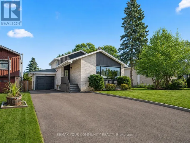 MAIN - 11 WEBSTER DRIVE, Aurora (Aurora Highlands), Ontario L4G2A4