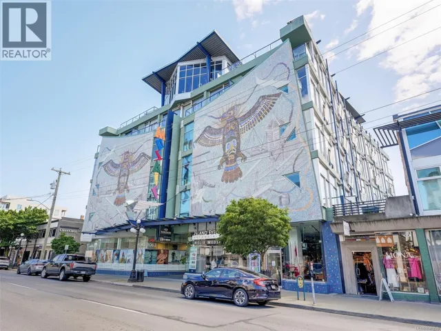 315 1061 Fort St, Victoria, British Columbia V8V3K5