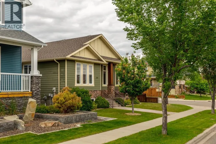226 Riverstone Boulevard W, Lethbridge, Alberta T1K5P3
