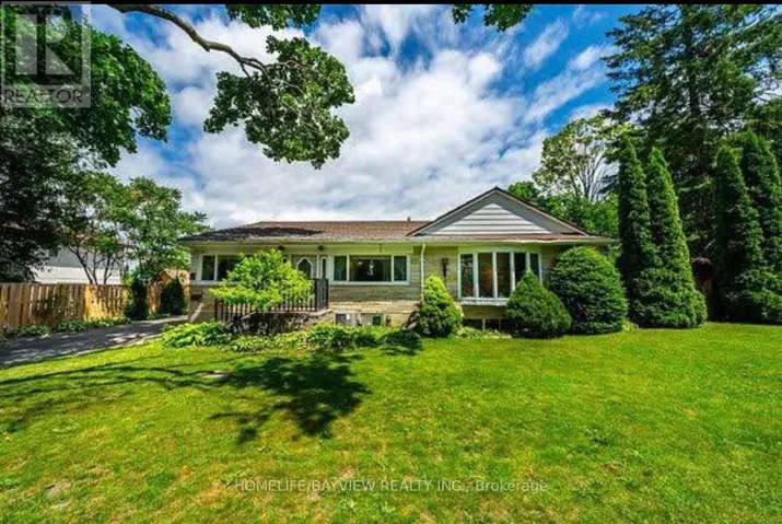 3 STAPLETON DRIVE, Whitchurch-Stouffville, Ontario L4A2Z3