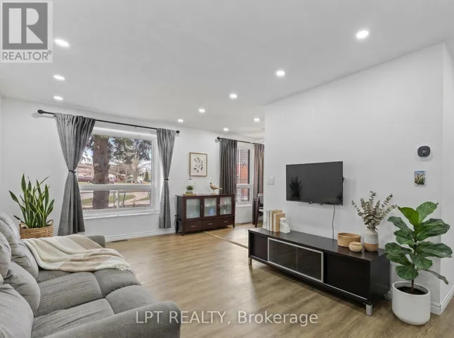 55H CHAUCER CRESCENT, Barrie (Sunnidale), Ontario L4N4T8