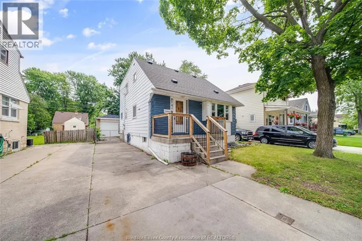 1960 FRANCOIS ROAD, Windsor, Ontario N8W4S8