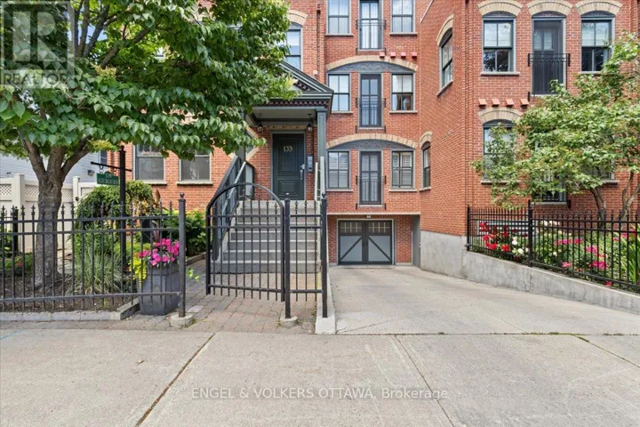 2 - 139 GUIGUES AVENUE, Ottawa, Ontario K1N5J1