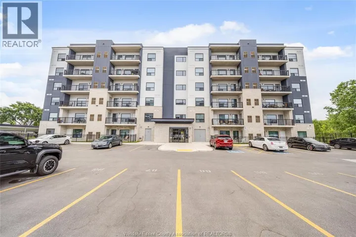 3320 STELLA CRESCENT Unit# 214, Windsor, Ontario N8T0B7