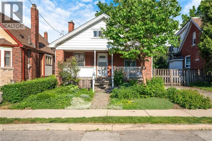 295 KESWICK Court, Hamilton, Ontario L8K2S6