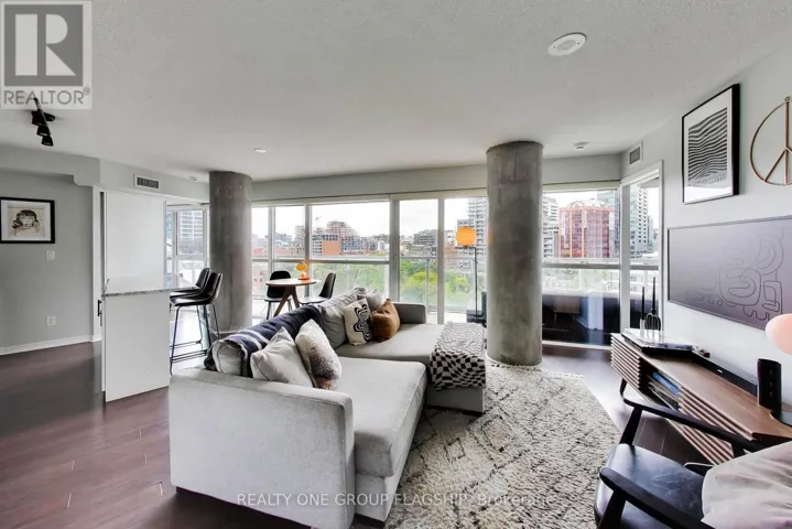 918 - 352 FRONT STREET W, Toronto (Waterfront Communities), Ontario M5V0K3