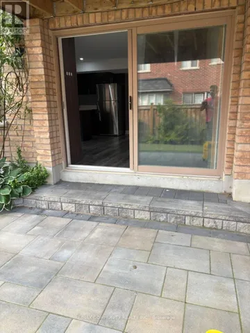 699 SOMERVILLE DRIVE, Newmarket (Stonehaven-Wyndham), Ontario L3X0J9