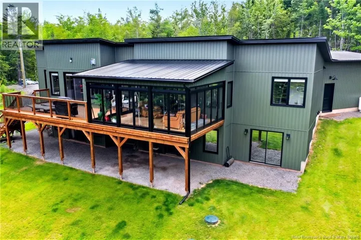 10 Orchard Avenue, Irishtown, New Brunswick E1H0N5