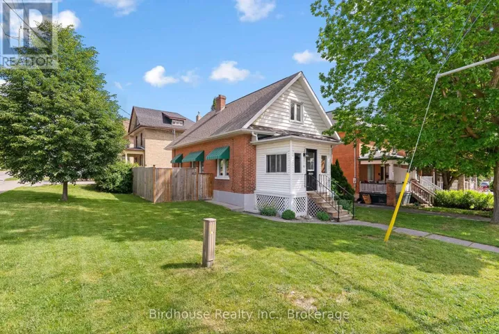60 WELLINGTON STREET, Kawartha Lakes (Lindsay), Ontario K9V3N5
