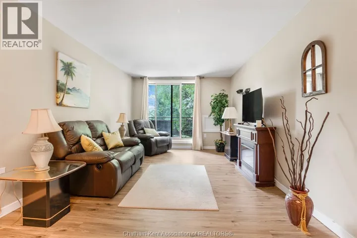 150 PARK AVENUE East, Chatham, Ontario N7M3V6