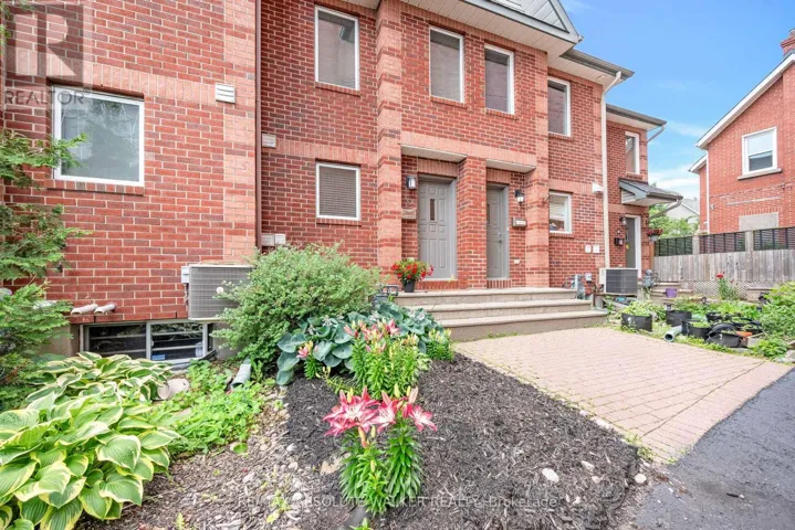 9 - 395 BELL STREET, Ottawa, Ontario K1S4K5