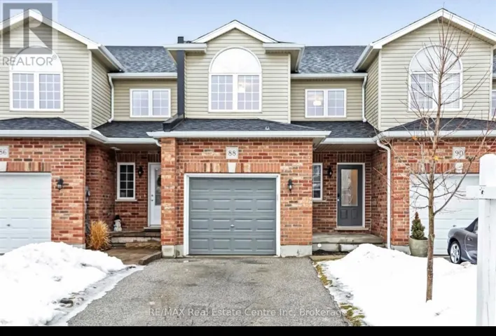 88 MUSSEN STREET, Guelph (Victoria North), Ontario N1E0K2