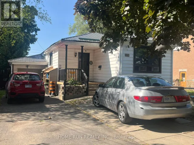 378 ENFIELD AVENUE, Ottawa, Ontario K1L7L3