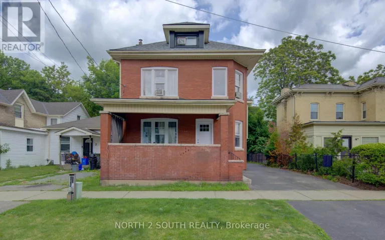 5 FLEET STREET, Brantford, Ontario N3T3S8