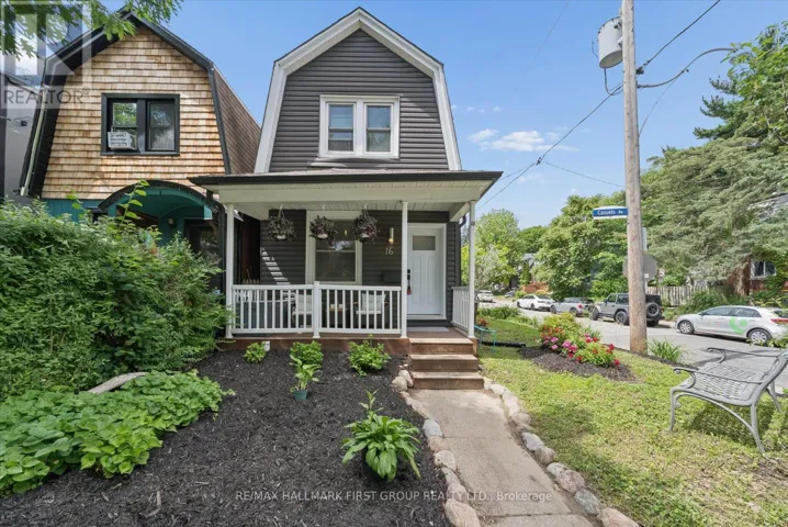 16 CASSELS AVENUE, Toronto (East End-Danforth), Ontario M4E1X8