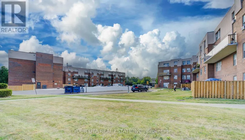 122 - 1055 B FORESTWOOD DRIVE, Mississauga (Erindale), Ontario L5C2T8