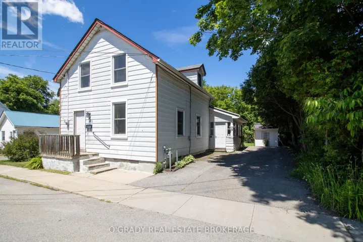 26 DELHI STREET, Brockville, Ontario K6V4H3