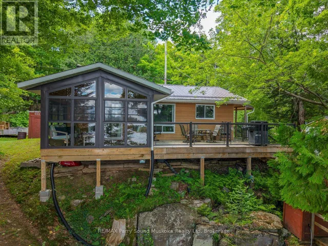 147 BLACK BEAR ROAD, Magnetawan, Ontario P0A1C0