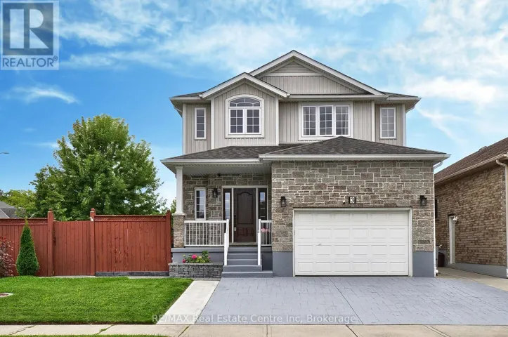 3 LOCKWOOD STREET, Cambridge, Ontario N1P0A5
