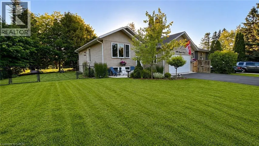 1680 TIMMINS Avenue, Innisfil, Ontario L9S1S8