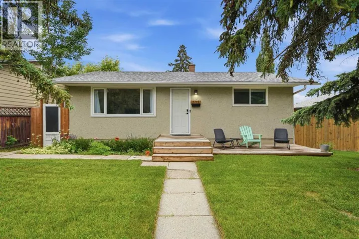 3732 45 Street SW, Calgary, Alberta T3E3V4