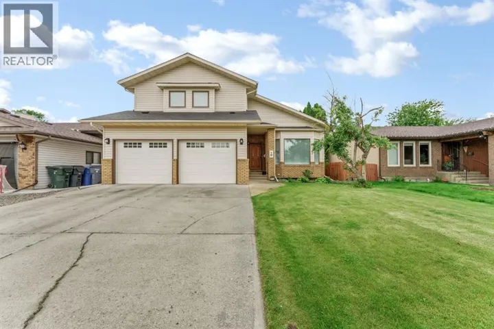 18 Rideau Crescent SE, Medicine Hat, Alberta T1B3X9