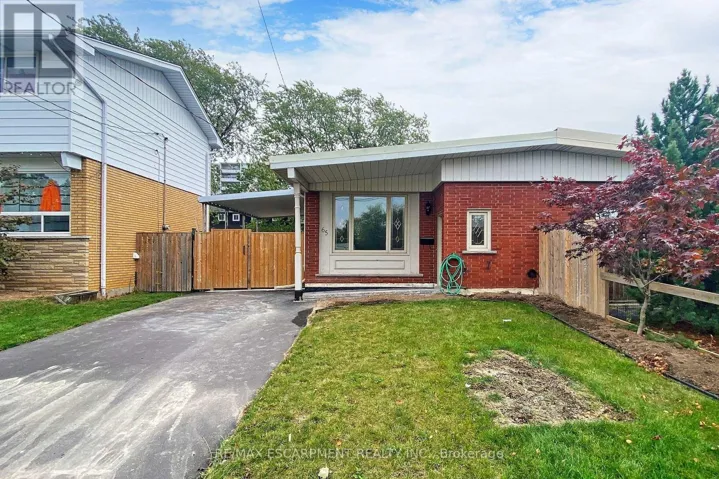 LOWER - 65 FIELDING CRESCENT, Hamilton (Lawfield), Ontario L8V2P3
