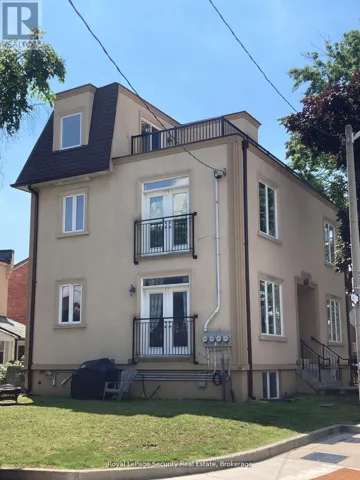 B - 13 FISHER STREET, Toronto (Little Portugal), Ontario M6K1V7