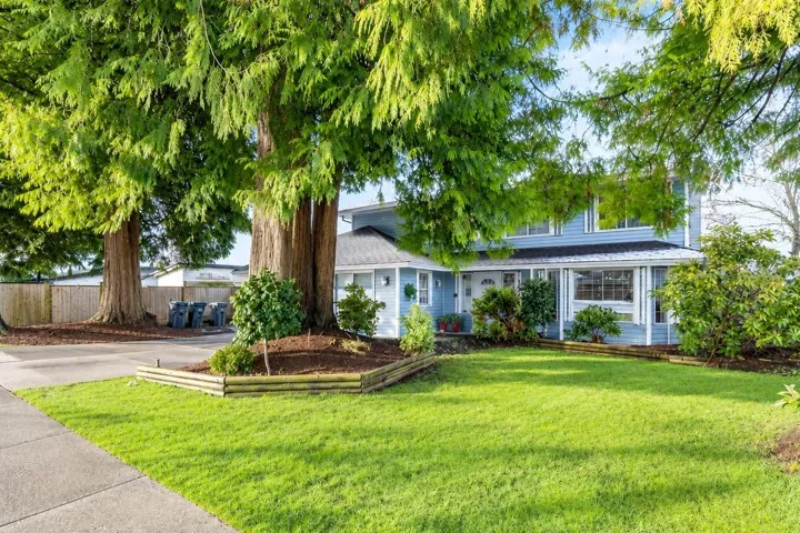 11077 154 STREET, Surrey, British Columbia V3R6V7