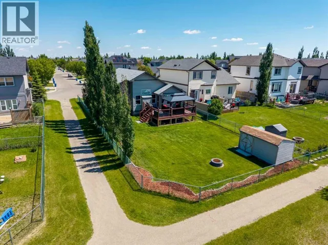 203 Bishop Mews NW, Langdon, Alberta T0J1X2
