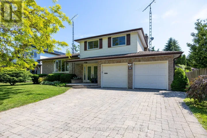 2 RAVENSDALE ROAD, Cobourg, Ontario K9A2B9