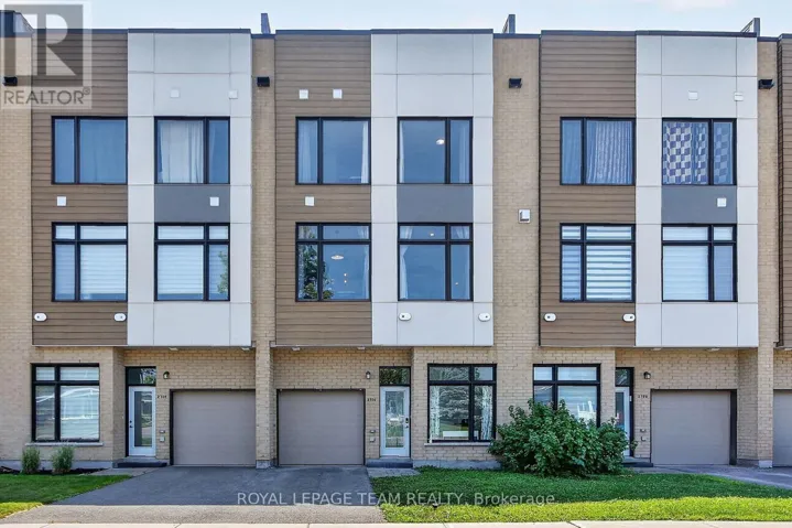 2706 DRAPER STREET, Ottawa, Ontario K2H0C4
