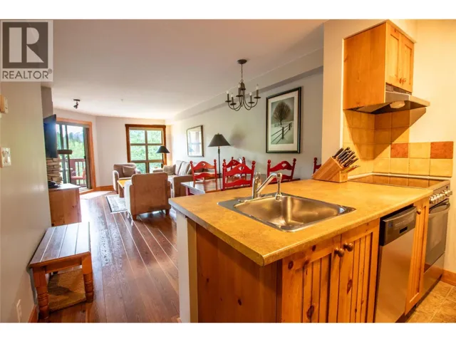 2080 Summit Drive Unit# 309, Panorama, British Columbia V0A1T0