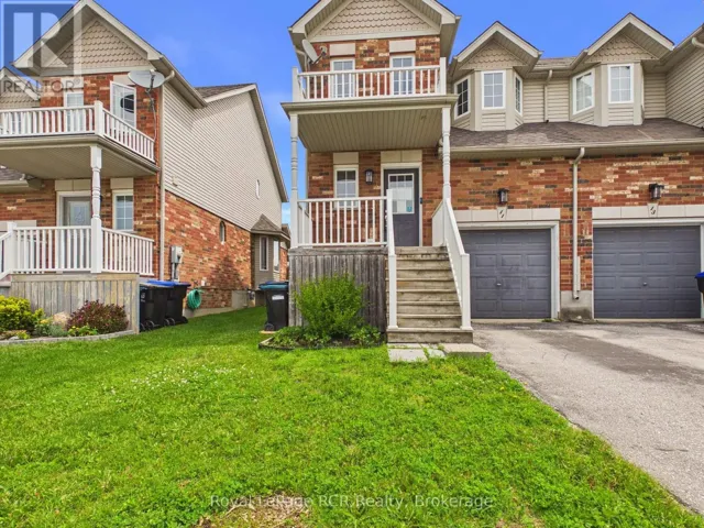 11 WALLACE STREET, New Tecumseth (Alliston), Ontario L9R2G5