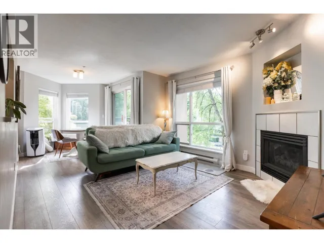 209 2437 WELCHER AVENUE, Port Coquitlam, British Columbia V3C1X8