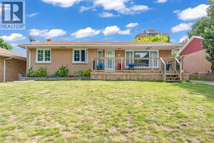 10 Countess, Leamington, Ontario N8H2H3