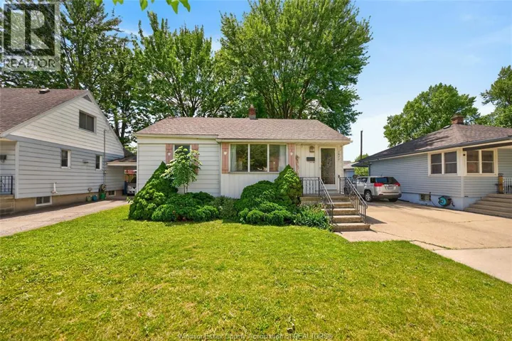 1677 Norman Rd, Windsor, Ontario N8Y4N6