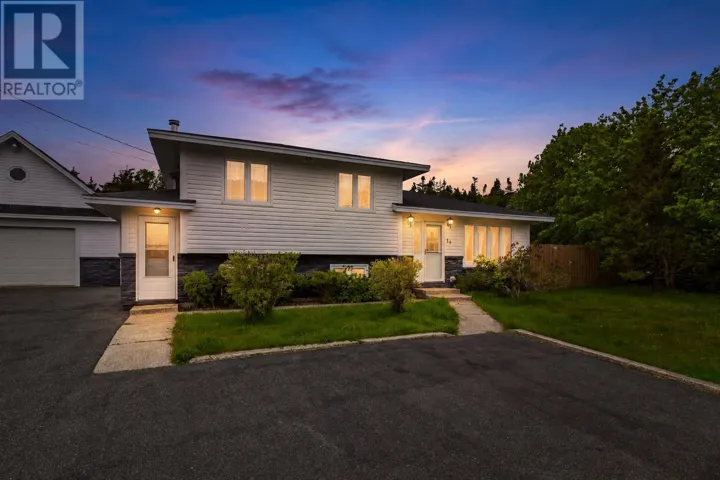 19 Lawlors Road, Paradise, Newfoundland & Labrador A1L3P1