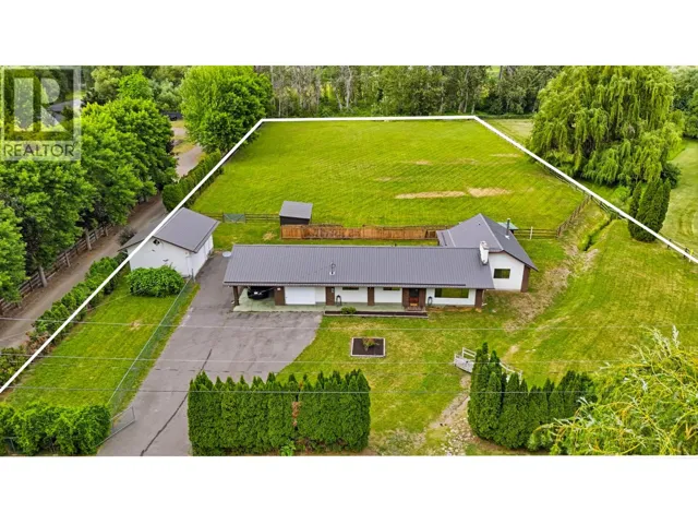 1988 Heimlich Road, Kelowna, British Columbia V1W4A8