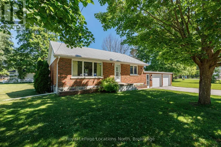 2 BUIST STREET, Clearview (Nottawa), Ontario L0M1P0