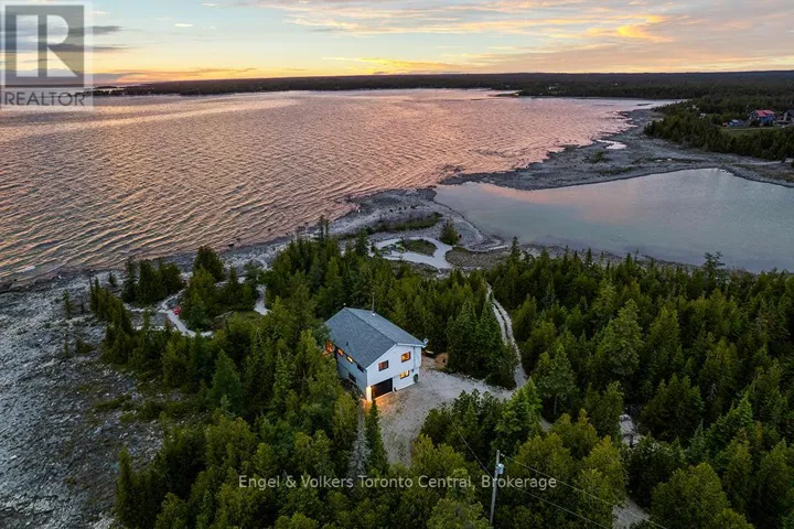 64 LARSEN COVE ROAD N, Northern Bruce Peninsula, Ontario N0H1Z0