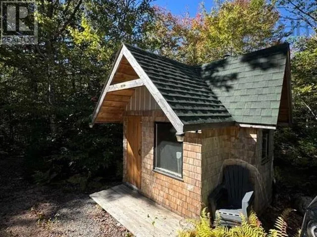 479 Gilberts Lane, Maplewood, Nova Scotia B0R1A0