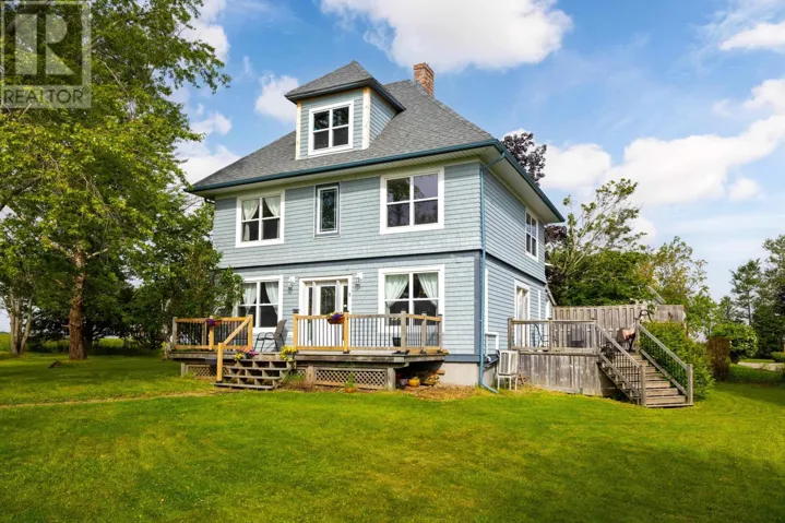 3 Bunbury Road, Stratford, Prince Edward Island C1B1T8