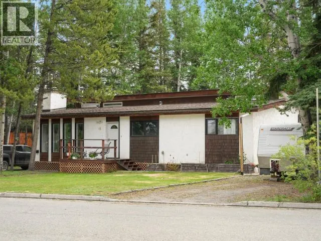 11 BASSWOOD STREET, Whitehorse, Yukon Y1A4P4