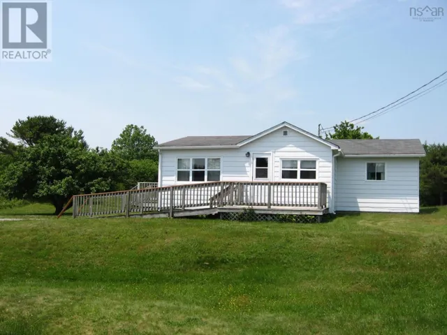 6582 Highway 3, Hunts Point, Nova Scotia B0T1G0