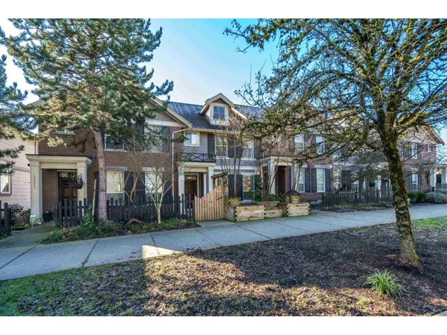 20854 72 AVENUE, Langley, British Columbia V2Y0J1