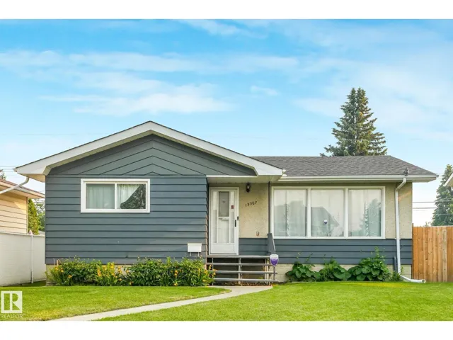 13307 133 AV NW, Edmonton, Alberta T5L3S8