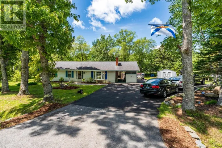 87 Prince Street, Chester, Nova Scotia B0J1J0
